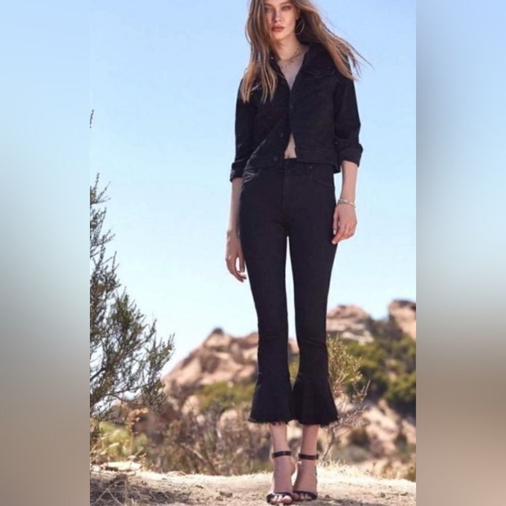 MOTHER The Cha Cha Fray Jeans in Black Not Guilty Wash Distressed 27